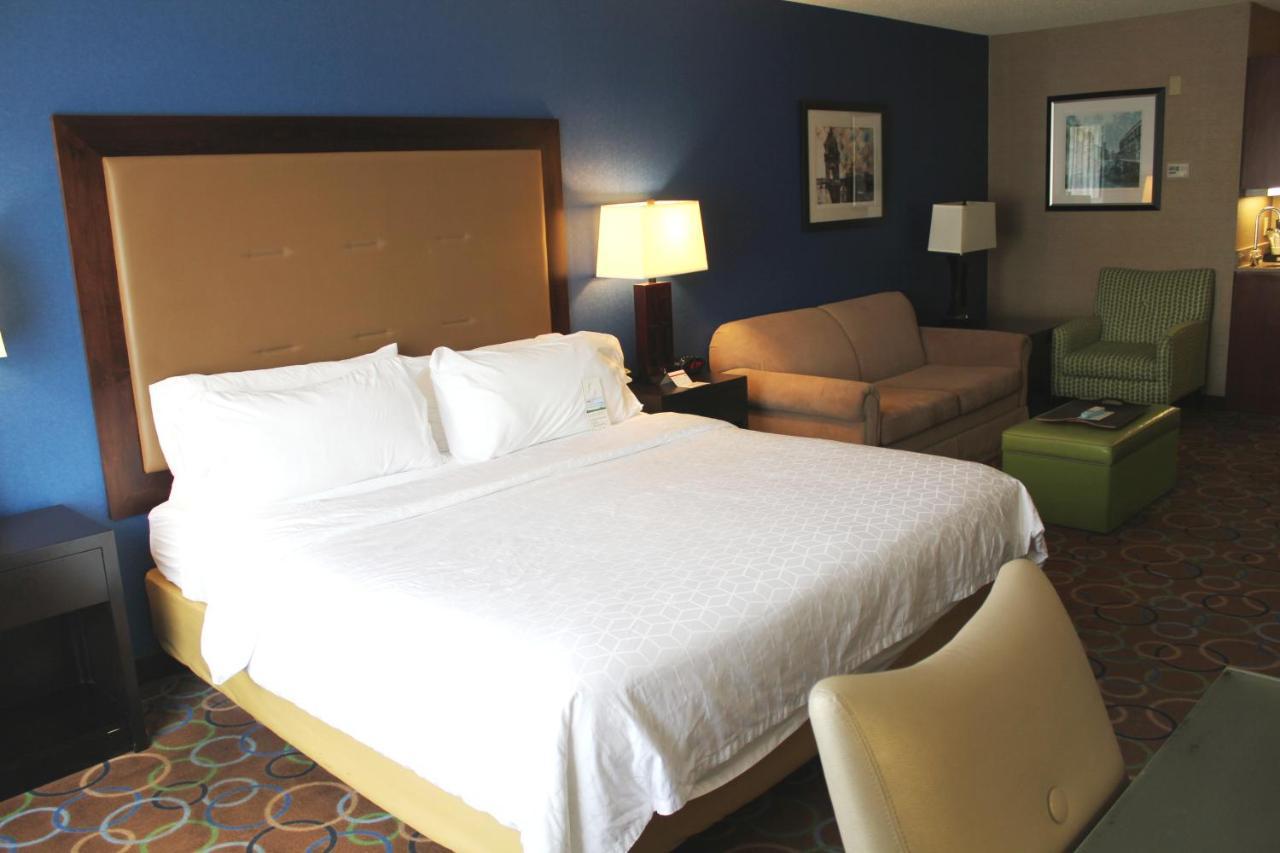 Holiday Inn Express Hotel & Suites Manchester - Airport By Ihg Exteriör bild