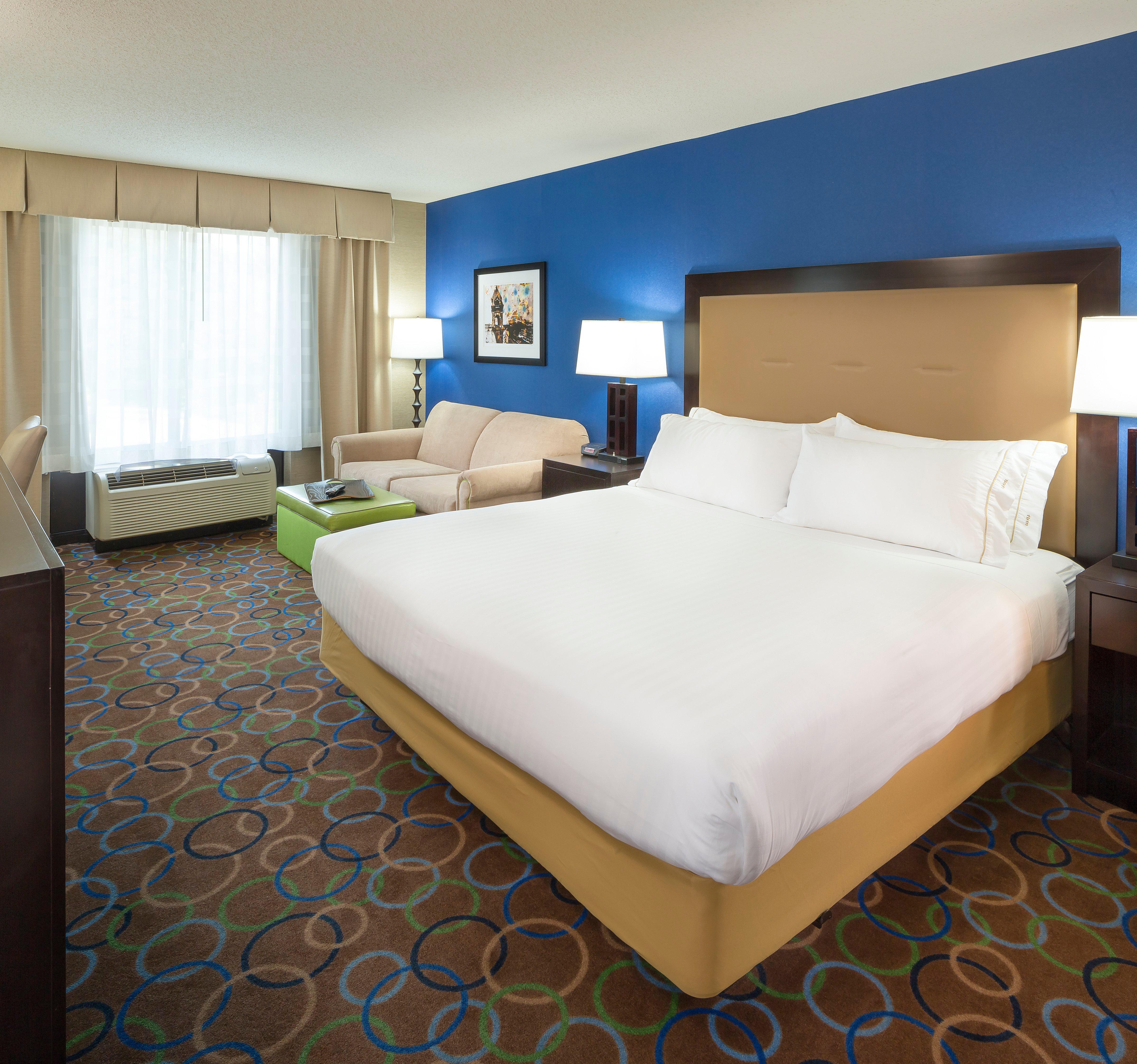 Holiday Inn Express Hotel & Suites Manchester - Airport By Ihg Exteriör bild