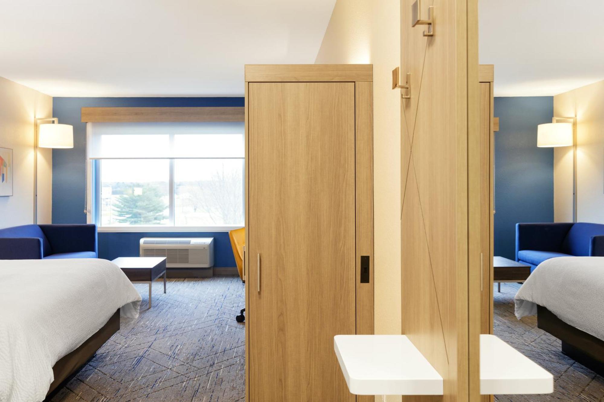 Holiday Inn Express Hotel & Suites Manchester - Airport By Ihg Exteriör bild